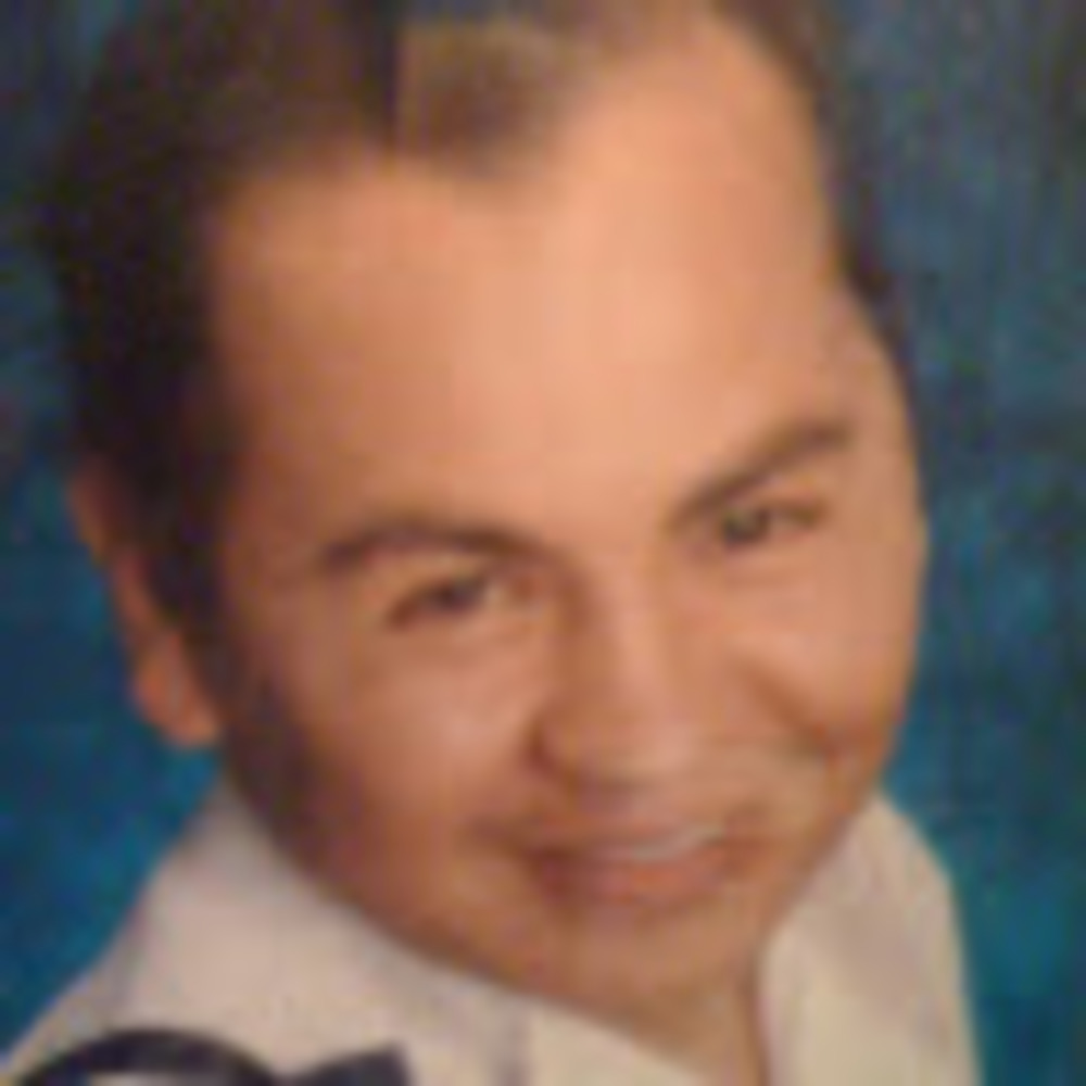 Meet your Posher, Tomas